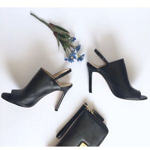 Charly Amar • Genuine leather heels | Italian | peep toe | EUC